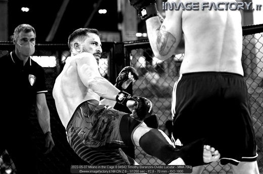 2022-05-07 Milano in the Cage 8 04542 Timothy Baranzini-Ovidio Lucutar - MMA 70kg